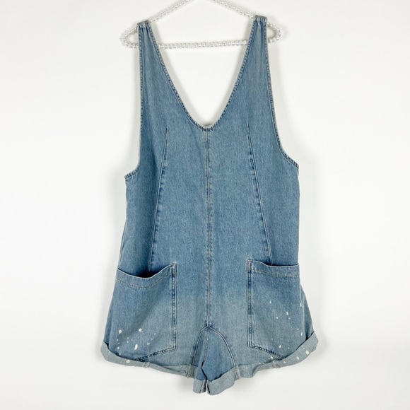 Free People High Roller Denim Overalls Size Medium - Picture 2 of 4
